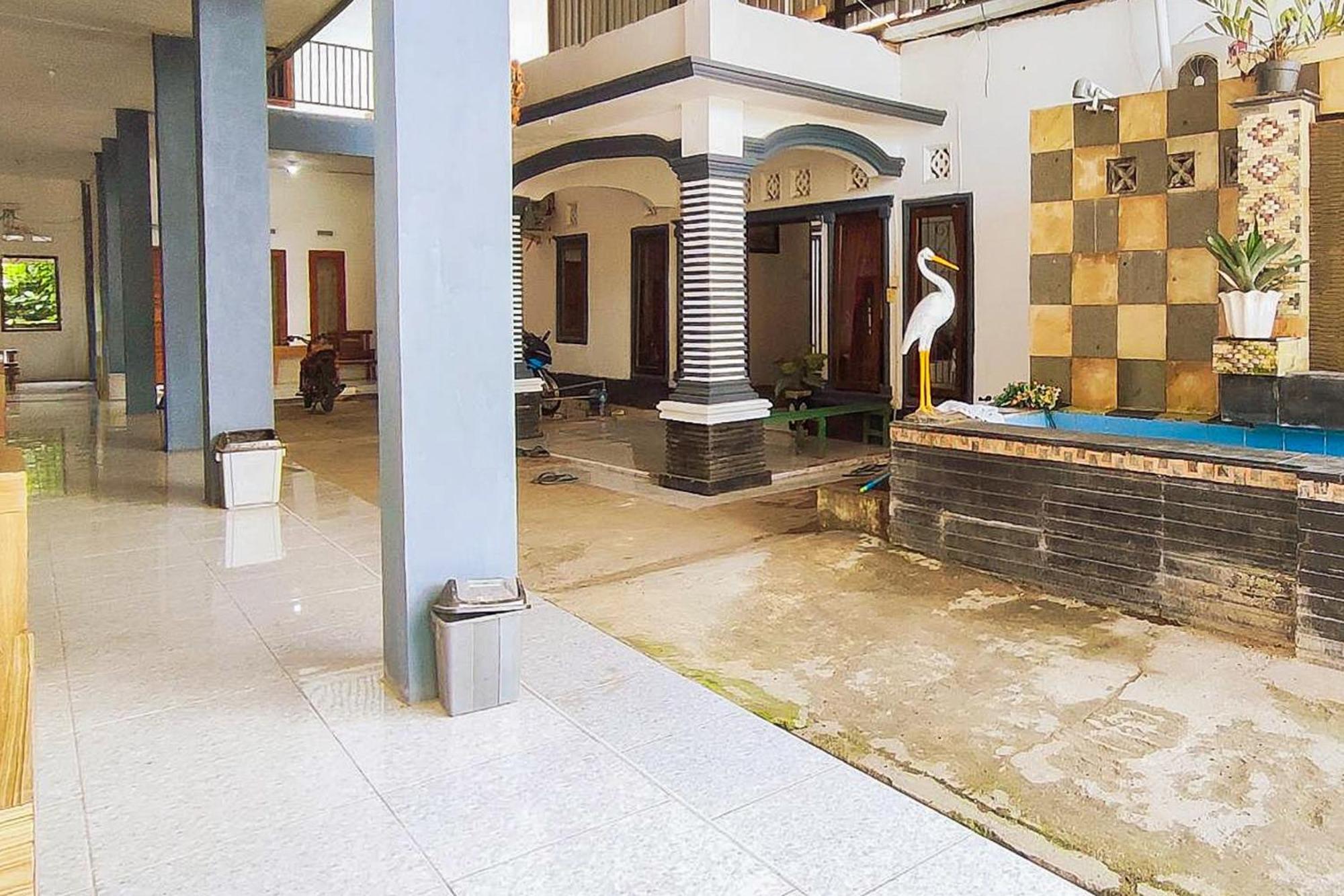Reddoorz Syariah At Penginapan Eby Padang Zewnętrze zdjęcie
