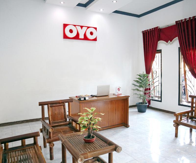 Reddoorz Syariah At Penginapan Eby Padang Zewnętrze zdjęcie